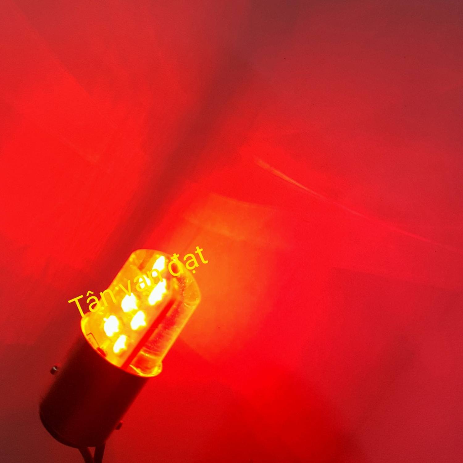 Bóng đèn Phanh 12 LED chớp khi phanh