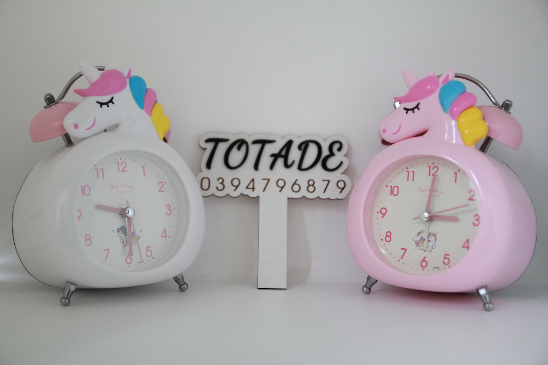 Đồng hồ để bàn hình ngựa Pony siêu kute - Có 3 màu