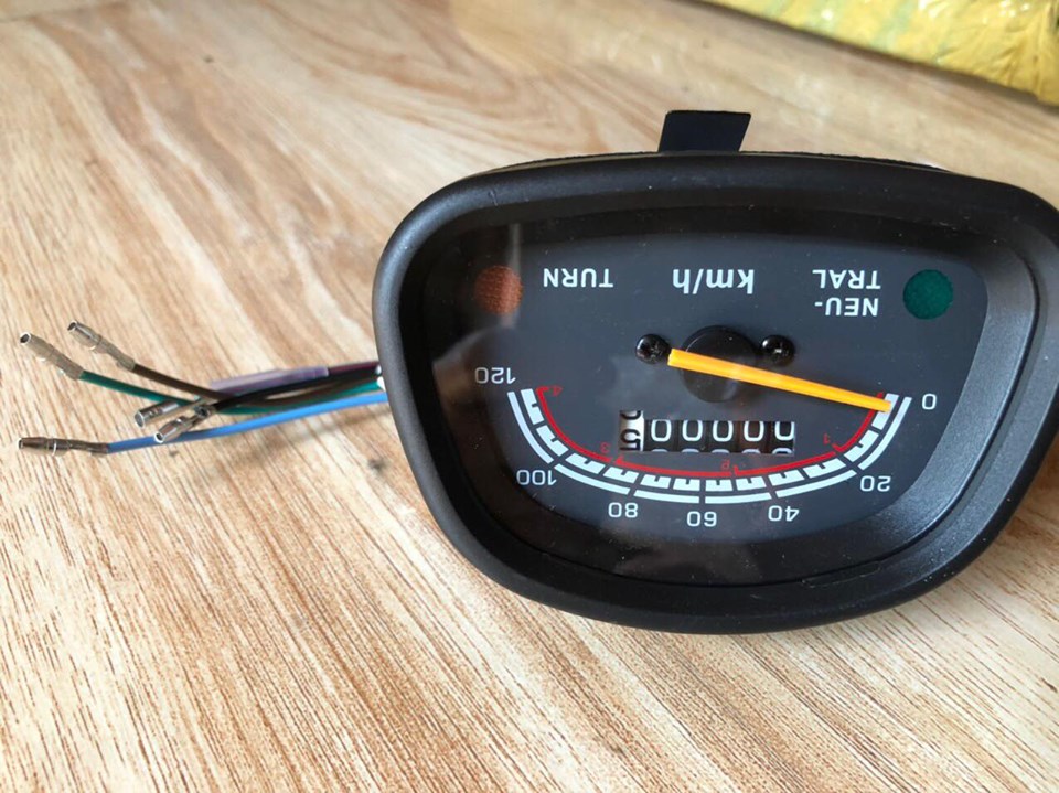 đồng hồ cd-Cl thái