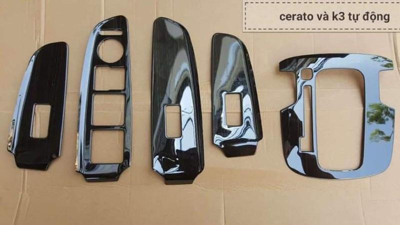 Ốp nội thất titan xe Kia K3, Cerato 2016 2017 2018 bản AT - Bộ 5 Chi tiết, Chất Liệu TiTan Phay Xước, Có Sẵn Keo Dính Dễ Dàng Lắp Đặt Tại Nhà,