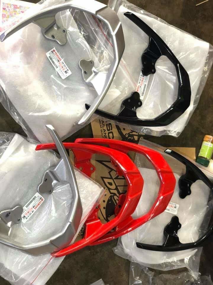 Cảng sau spac lắp xe máy sirius.