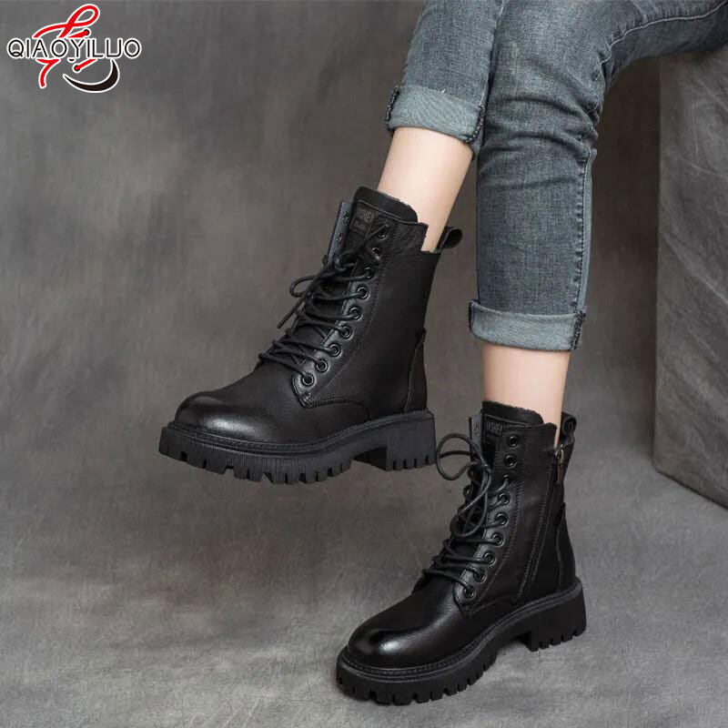 QiaoYiLuo New Martin boots female British style short boots Korean version