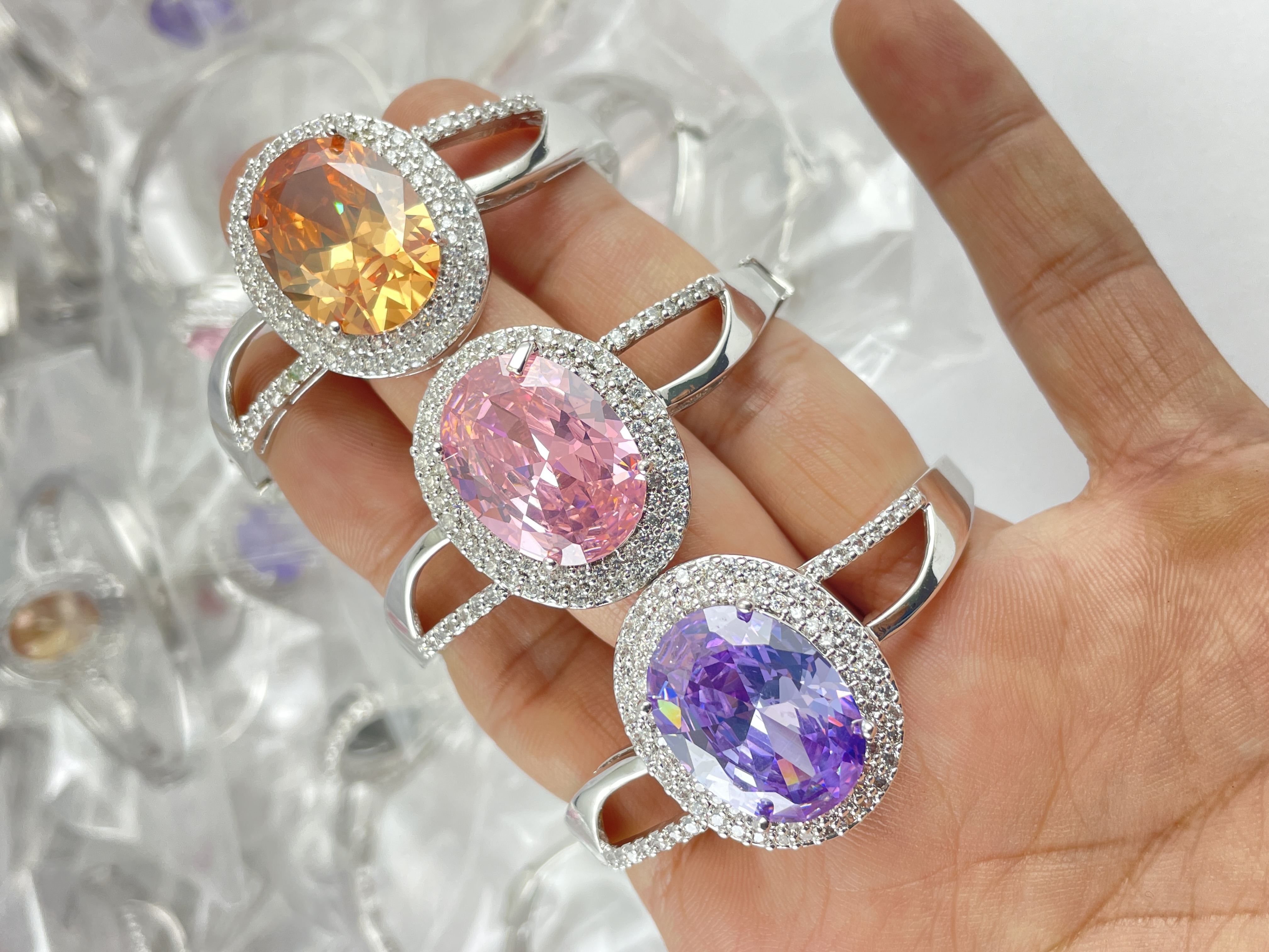 Vòng tay nữ mạ vàng 18k cao cấp