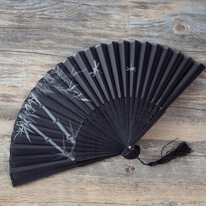 Quạt cổ trang trúc nền đen nan trúc cầm tay gập gọn dây tuyến cosplay phong cách cổ đại Trung Quốc