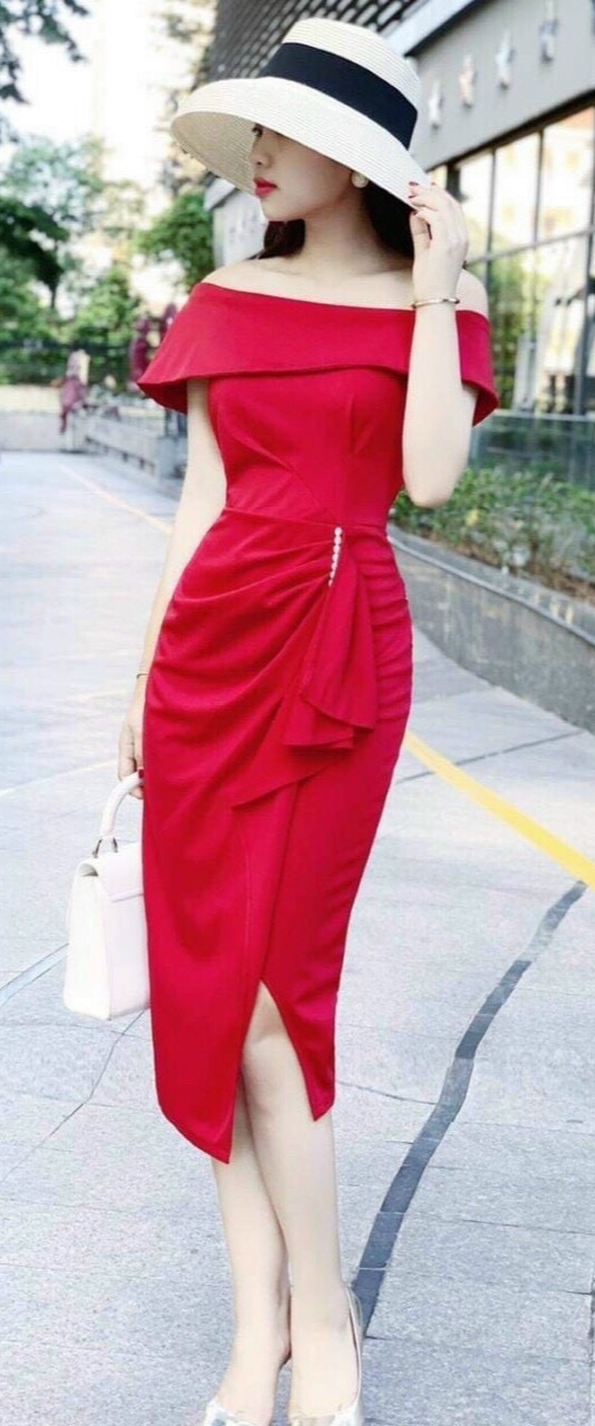 [HCM]Đầm bẹt vai đính cườm quá đẹp ba màu ( màu đen màu đỏ và màu vàng )