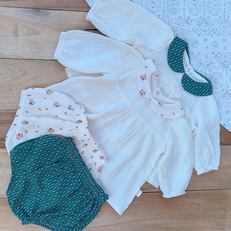 Set áo cổ sen dáng babydoll quần bí cho bé gái