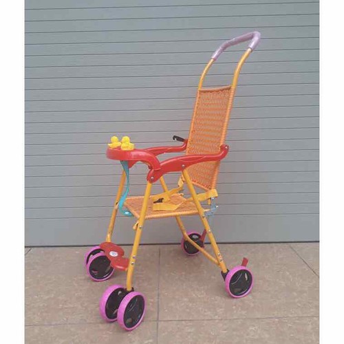 Xe đẩy mây gấp - có giảm xóc - phanh hãm - bảo hiểm - vịt kêu
