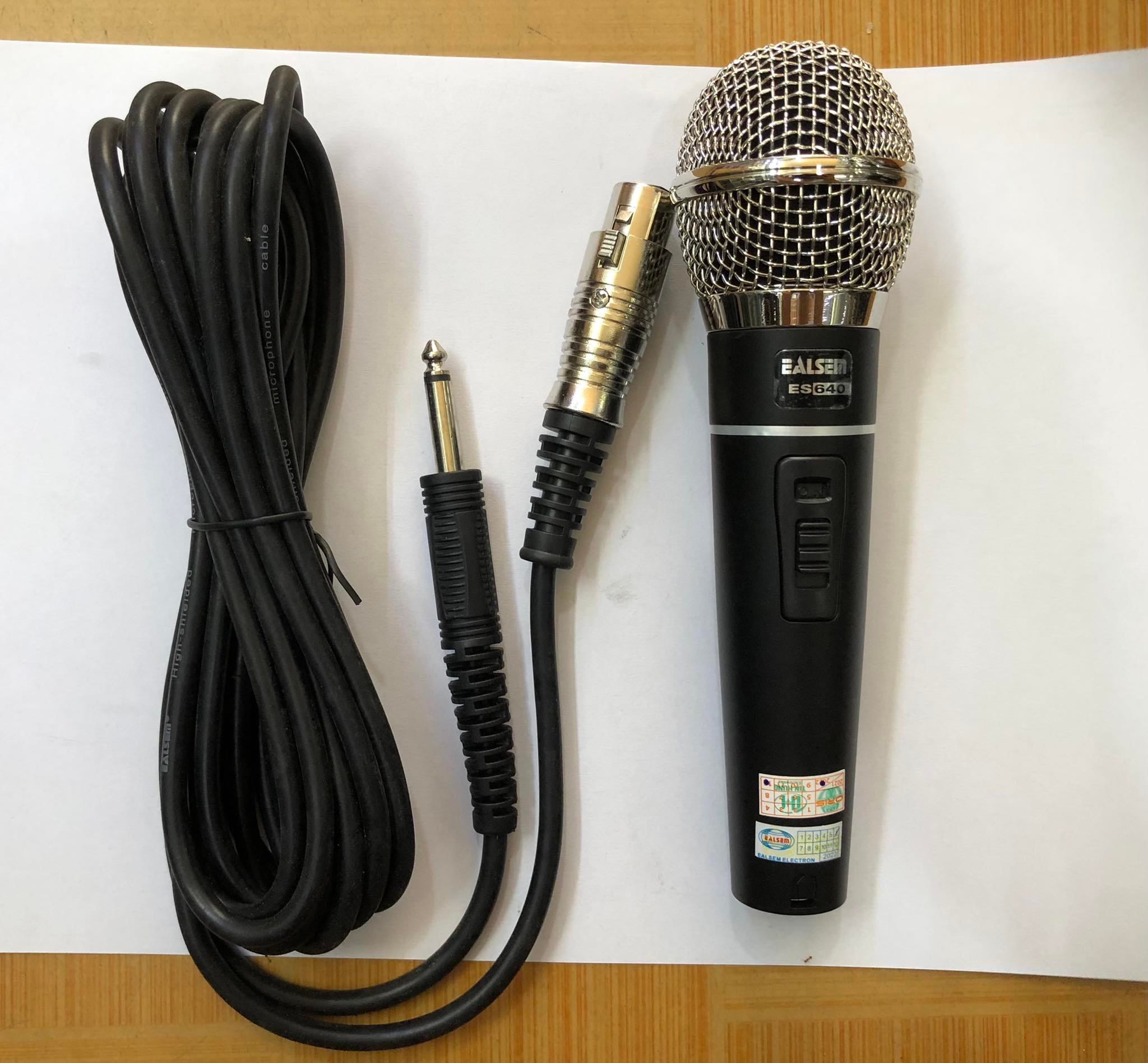 Micro Karaoke Có Dây Ealsem ES-640 hàng chính hãng,mic kim loại,hát cực hay