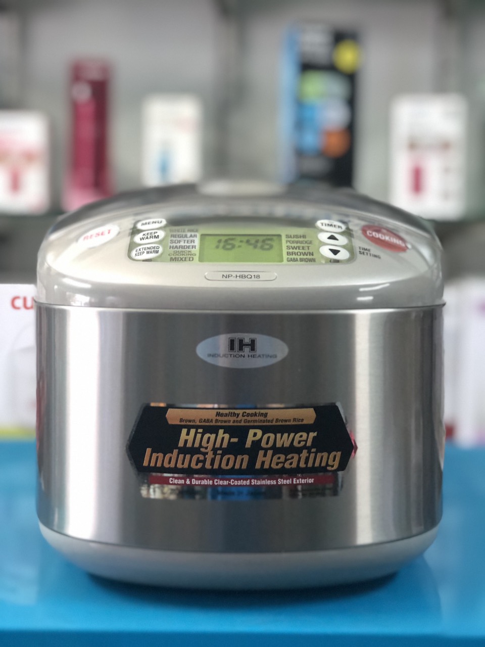 Nồi cơm điện Cao tần Zojirushi NP-HBQ10-XA - 1 lít