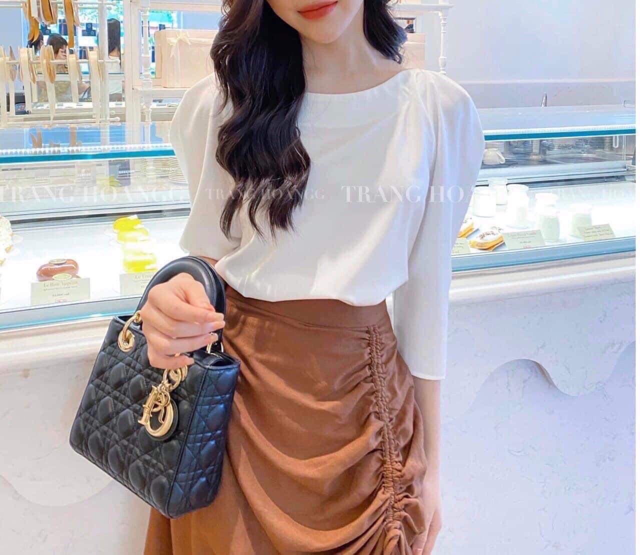 Sét áo tay phồng và chân váy xoè rút dây xinh lung linh