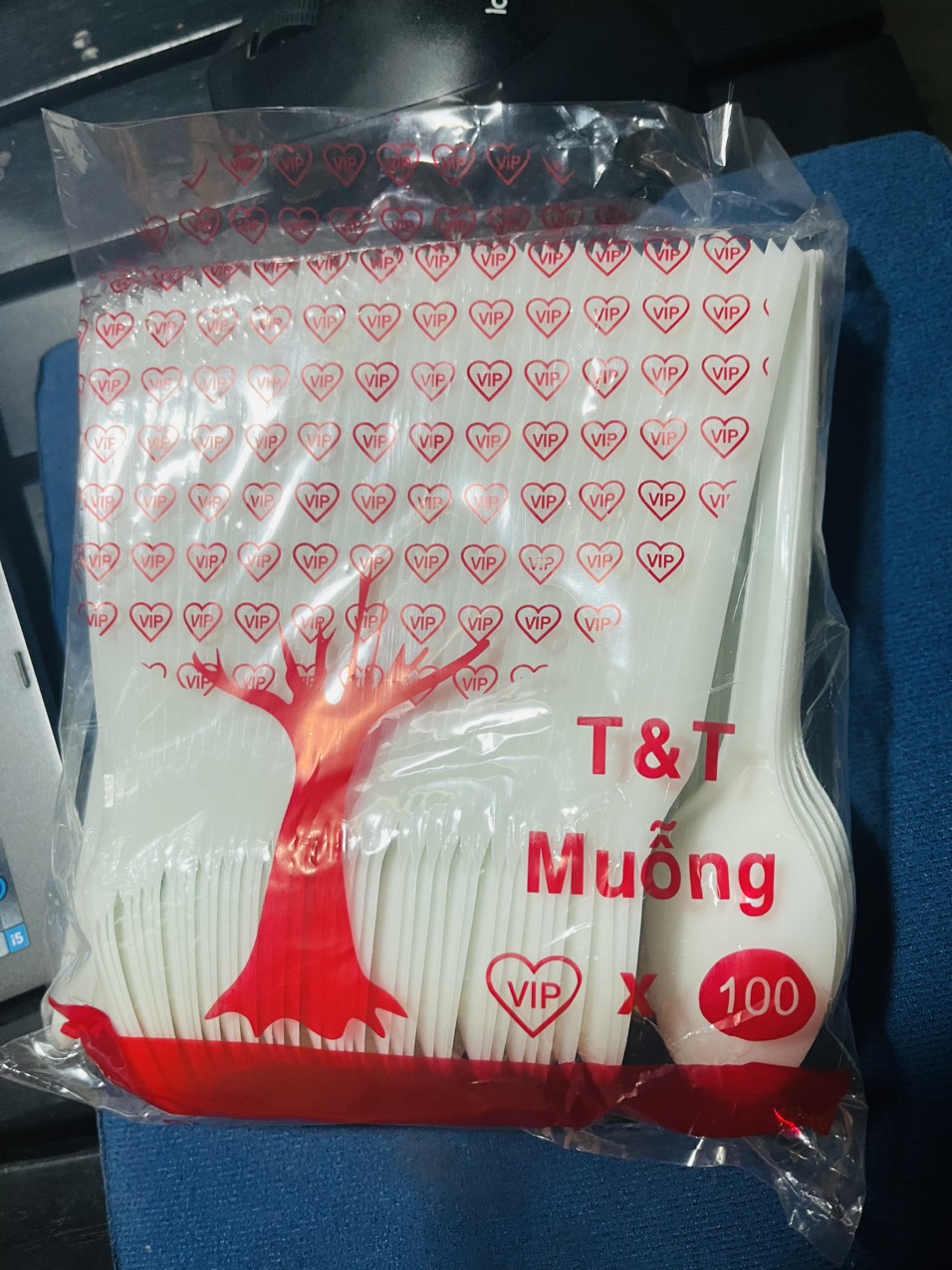 Bịch 100 Muỗng Nhựa Cao Cấp Dùng 1 Lần Dài 14-15Cm