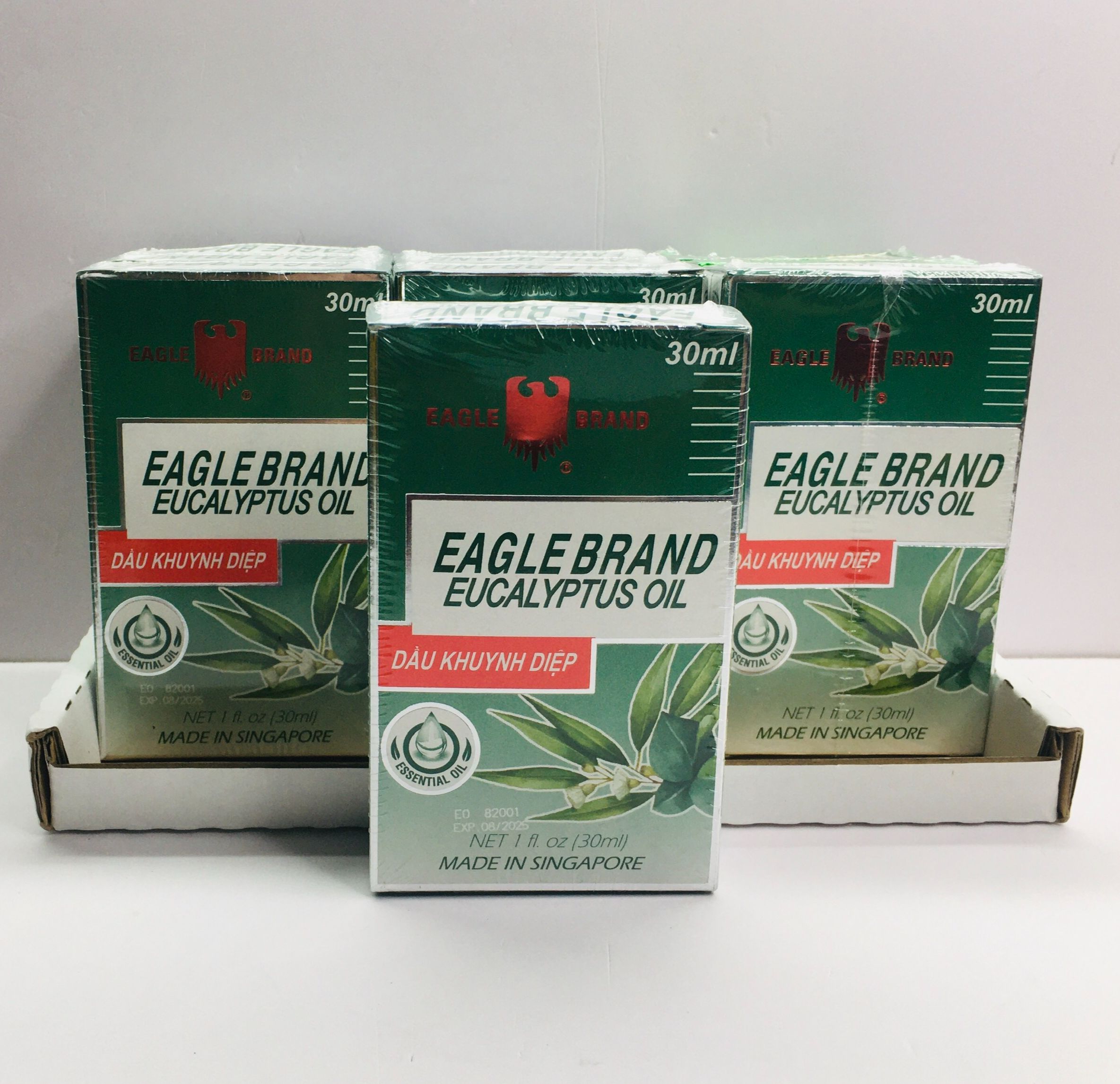 Dầu Khuynh Diệp 2 nắp Eagle Brand Eucalyptus Oil 30ml-Hàng Mỹ