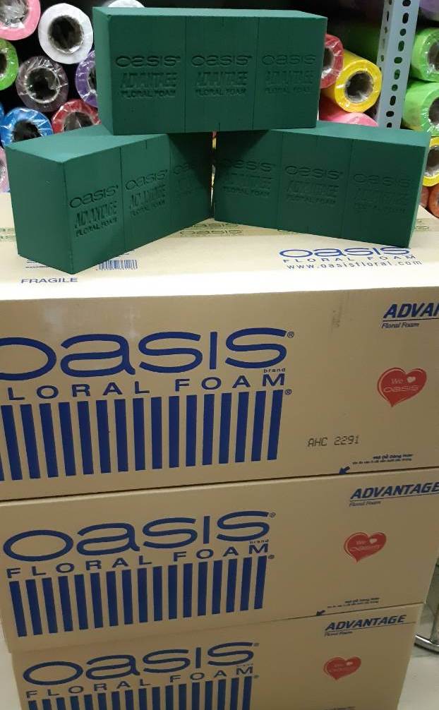 Xốp cắm hoa tươi Oasis chính hiệu Mã Lai - 1 thùng