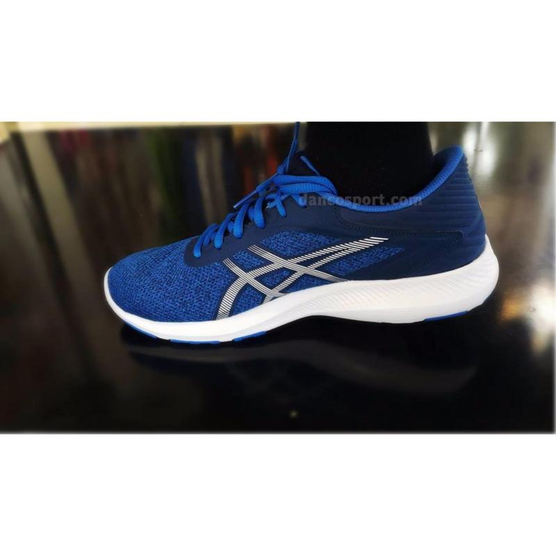 Giày chạy bộ Nam Asics Nitrofuze (T6H3N.4201)
