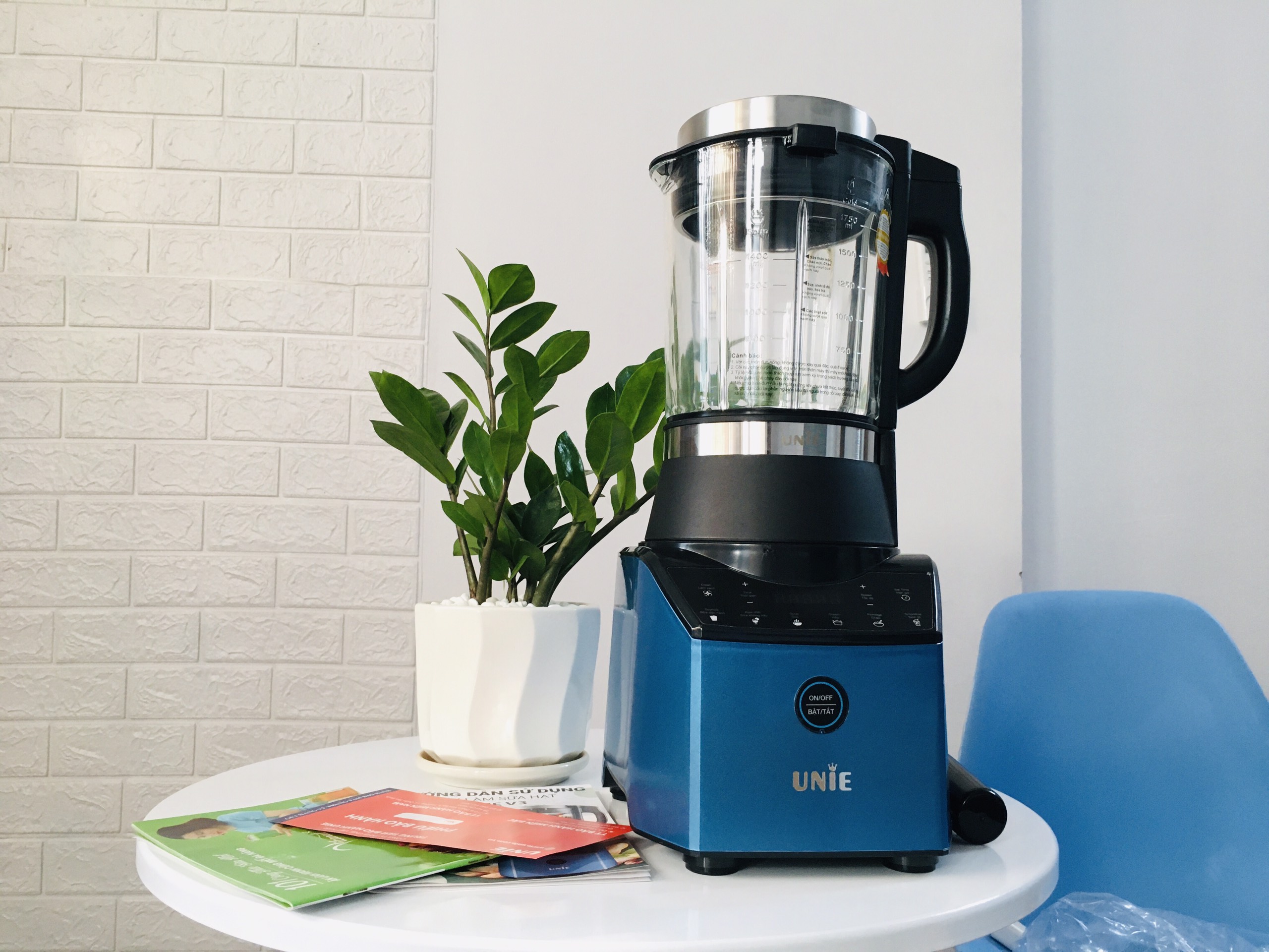 Máy làm sữa hạt xay nấu đa năng unie v3 - model 2021