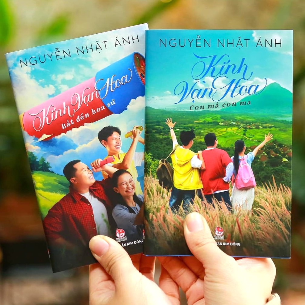 Bộ 2 sách (lẻ cuốn) Kính Vạn Hoa Bản Điện Ảnh - Bắt Đền Hoa Sứ & Con Mả Con Ma (tặng Postcard) - Kim Đồng
