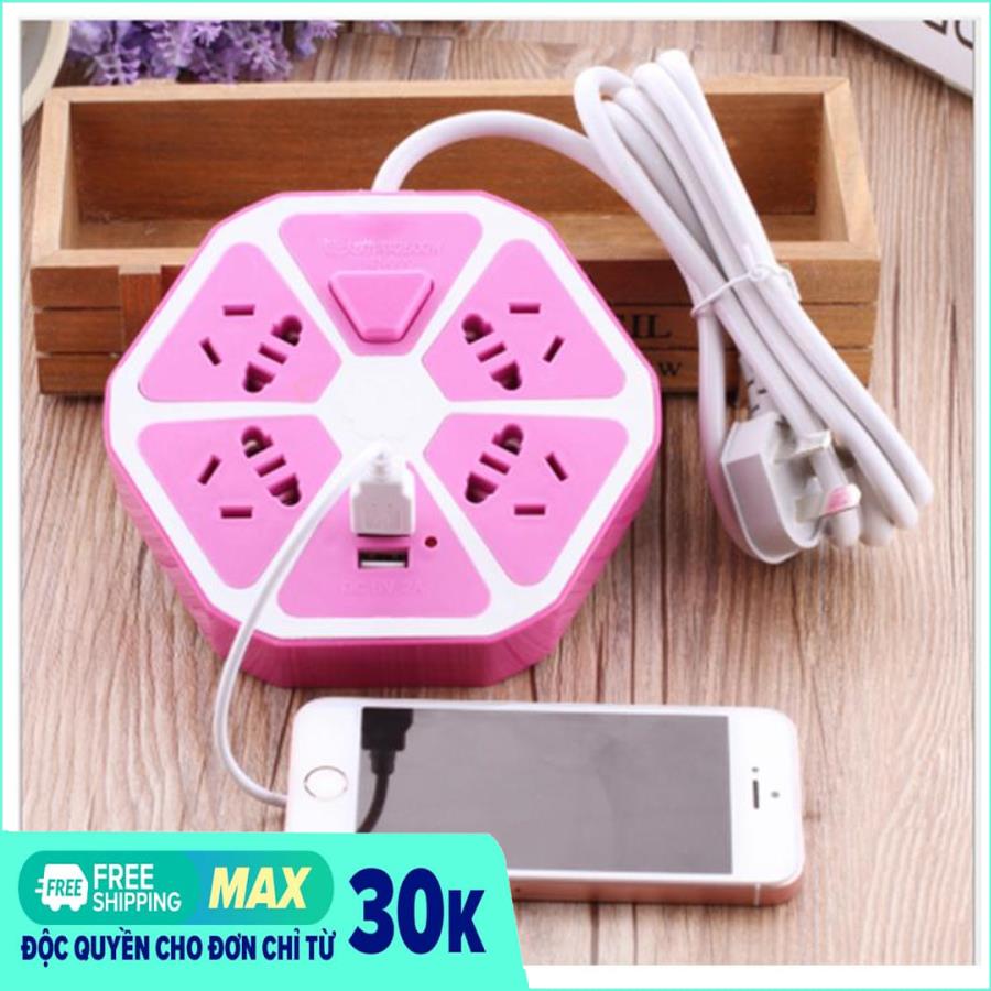 Ổ cắm điện lục giác tích hợp 2 cổng USB (Màu ngẫu nhiên)