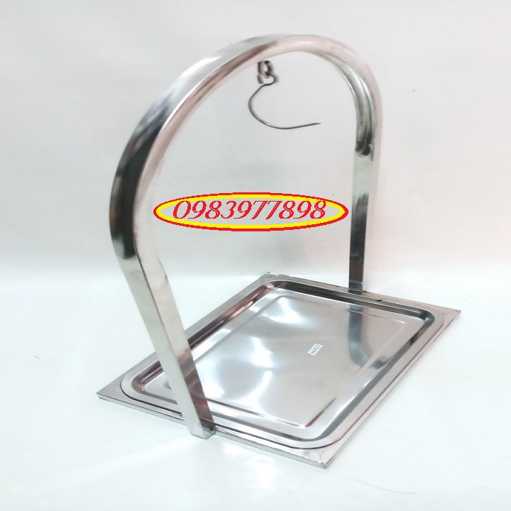 Khung móc inox treo thịt nướng,sườn nướng,đùi bê nướng tại bàn.