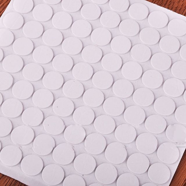 [HCM]Blutack Kiểu Mới 100 Miếng Dán Poster