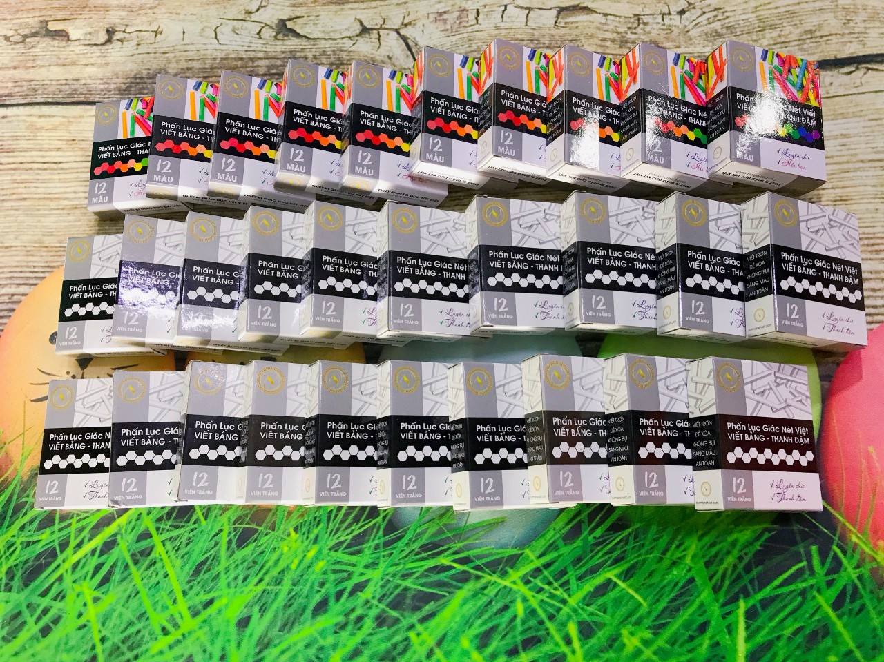 Phấn lục giác trắng hộp 12 viên