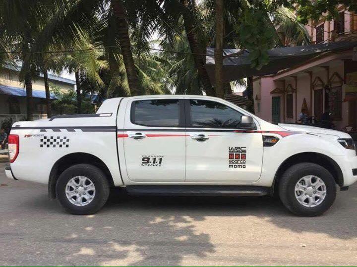 Tem dán sườn xe ford ranger