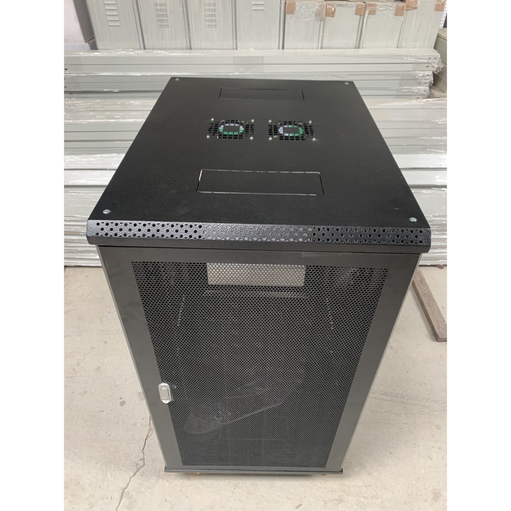 Tủ rack 15u d600 cao cấp lắp đặt cho hệ thống mạng & camera giám sát
