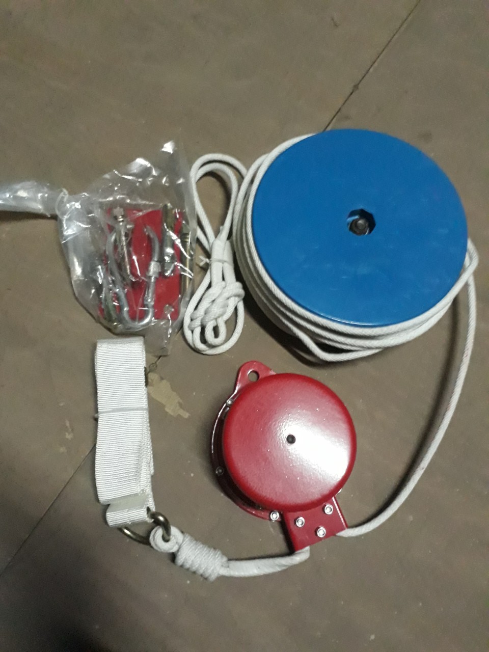 Dây thoát hiểm nhà cao tầng 50m