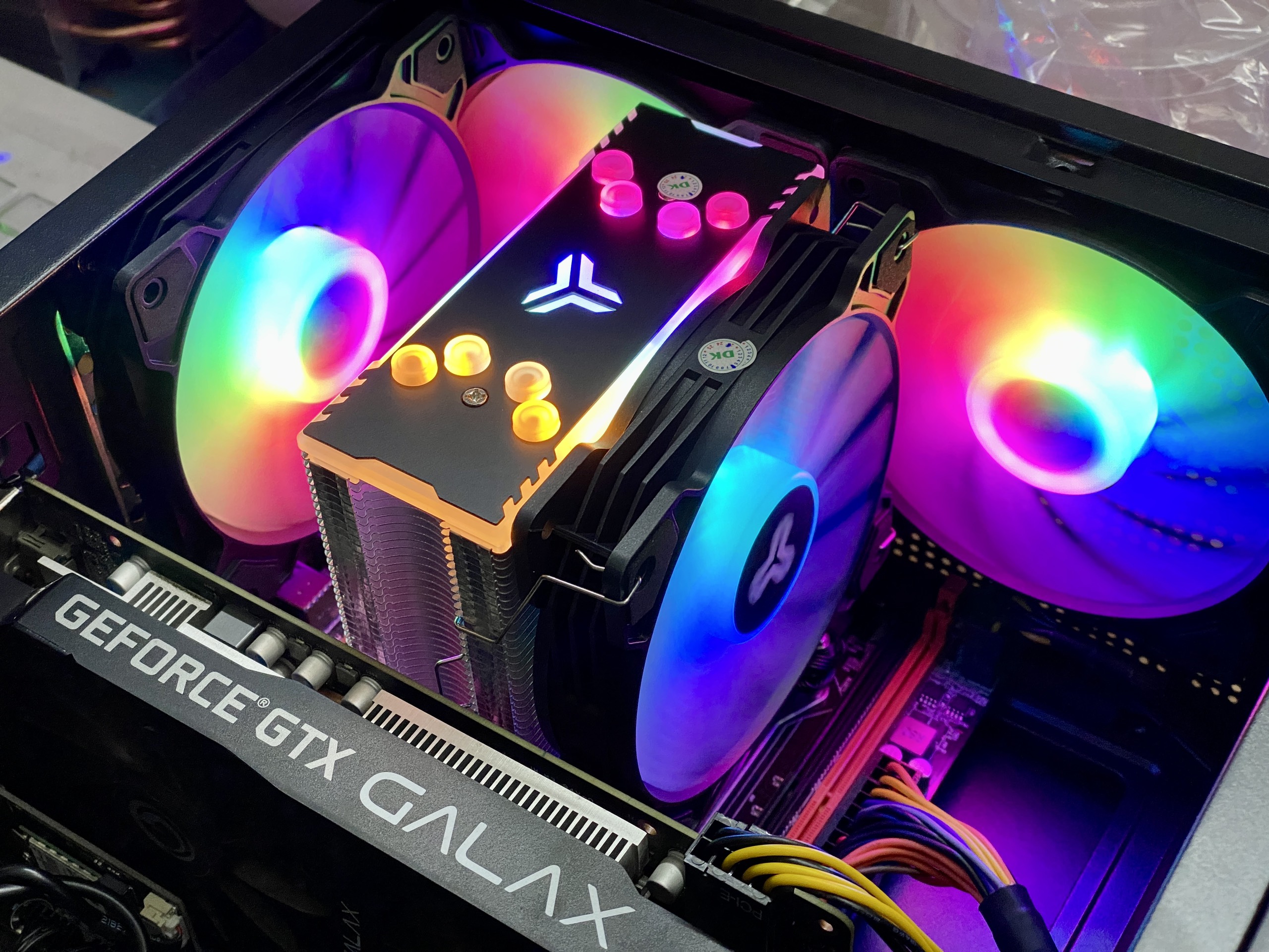 Quạt tản nhiệt t400i coolerman led rgb + tặng kèm keo tản nhiệt
