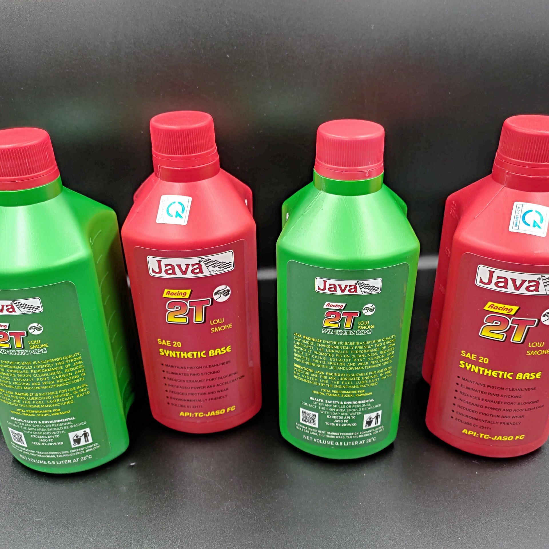 Nhớt 2 thì Java racing Cực Thơm ( Màu Xanh)Dầu khoáng tiên tiến Mỹ