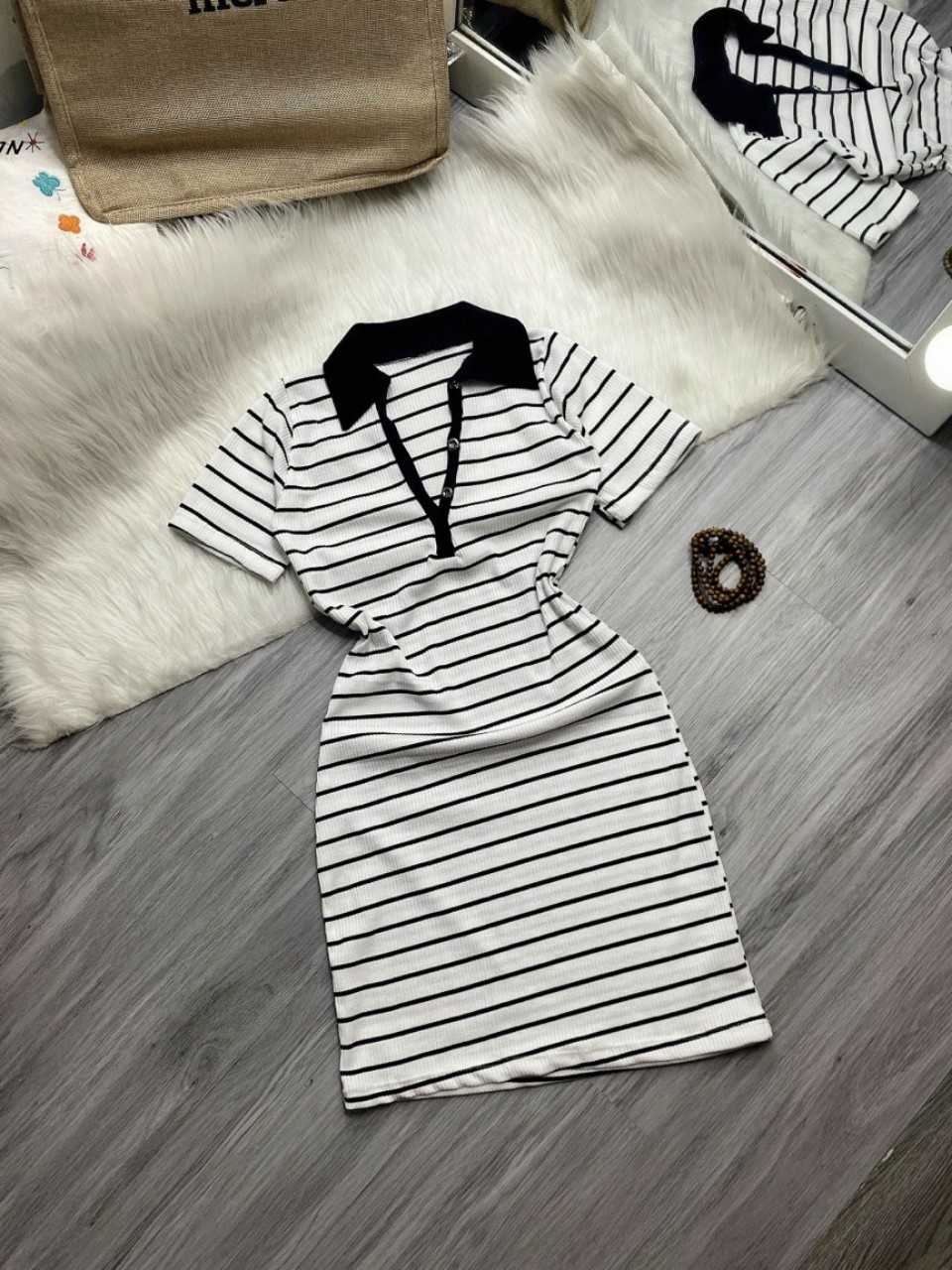 Đầm kẻ sọc mẫu mới