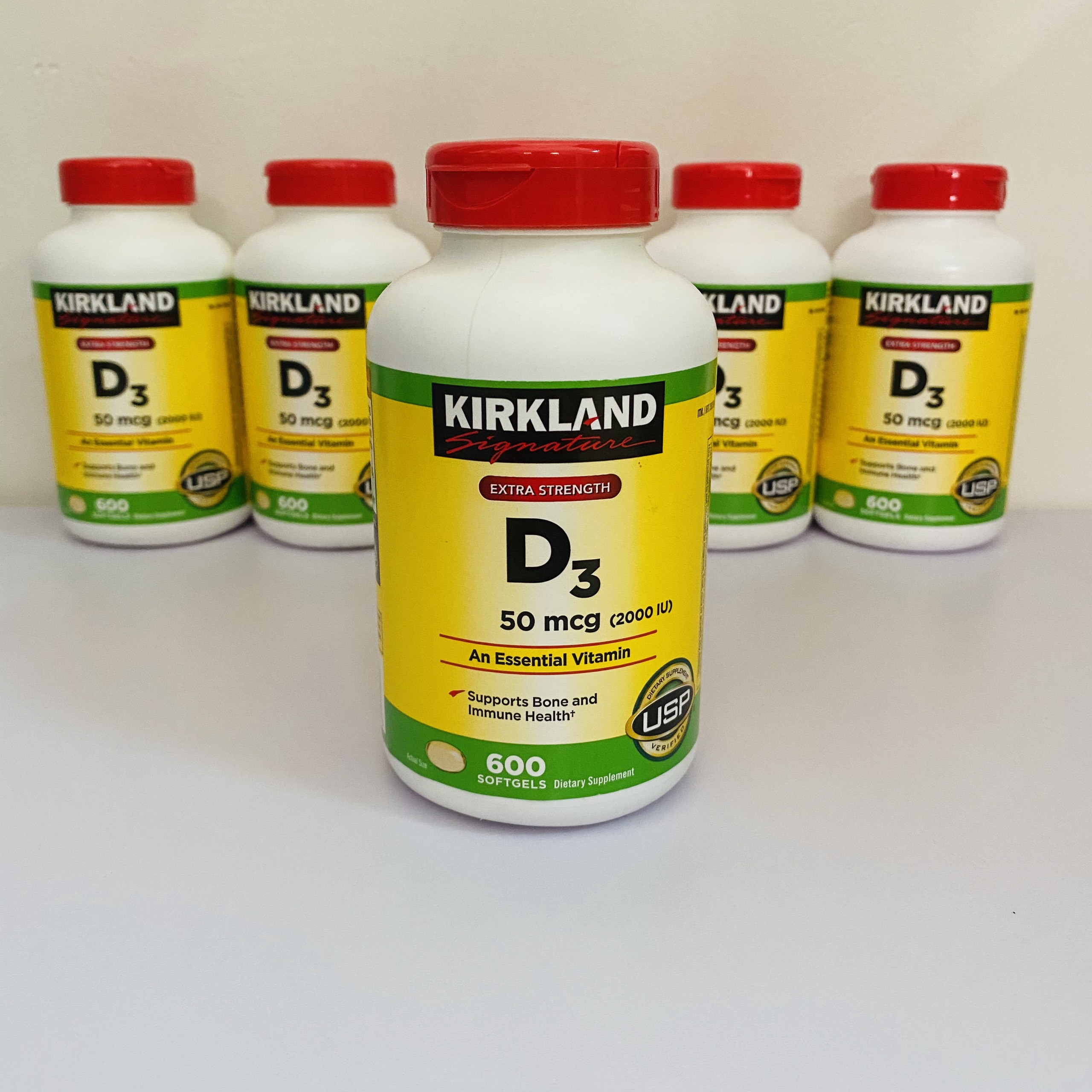 Cung Cấp Vitamin D3 2000IU Kirkland Hộp 600v