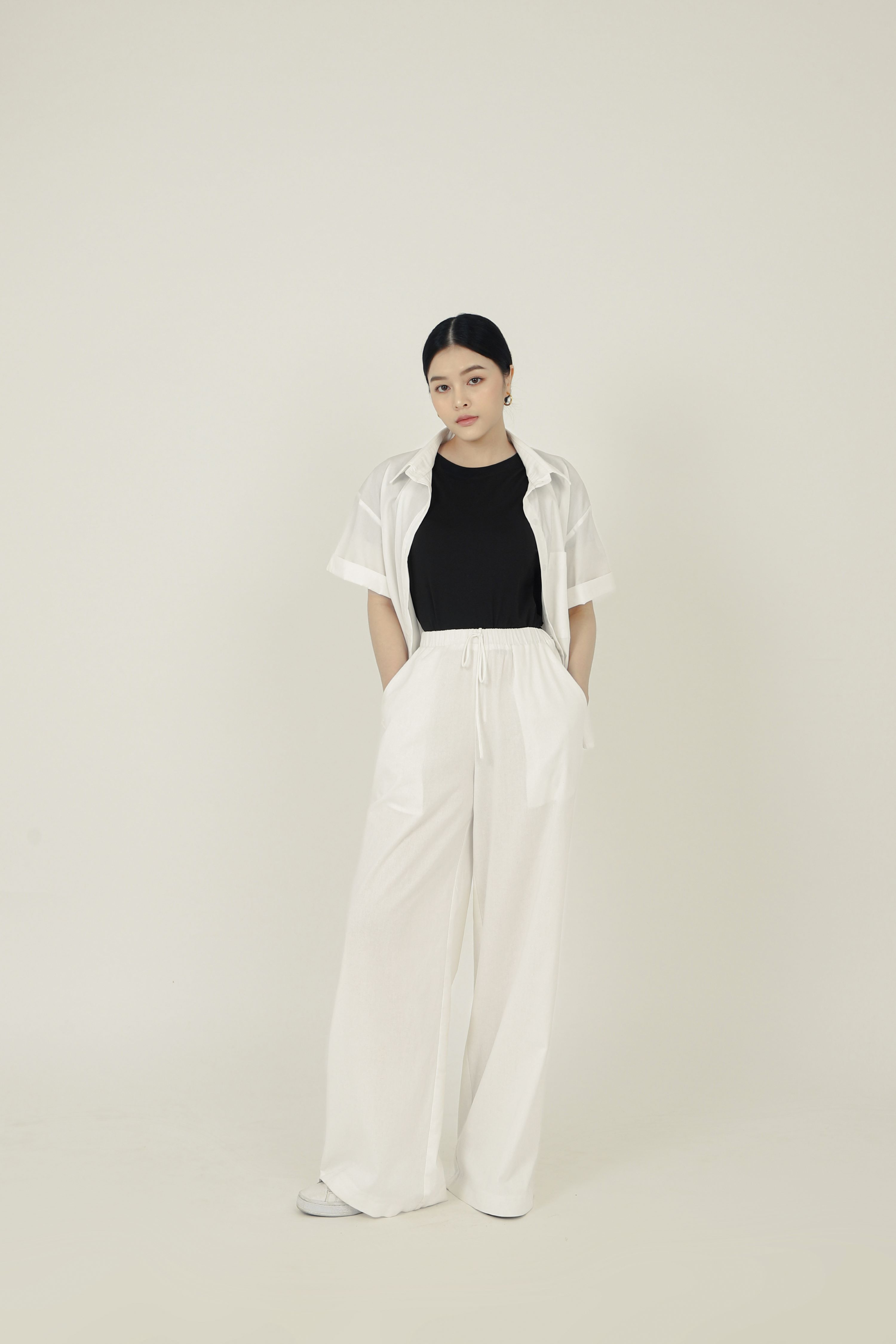  AO'EM STUDIOS | THE LINEN PANTS - QUẦN SUÔNG LINEN TRẮNG FREESIZE 