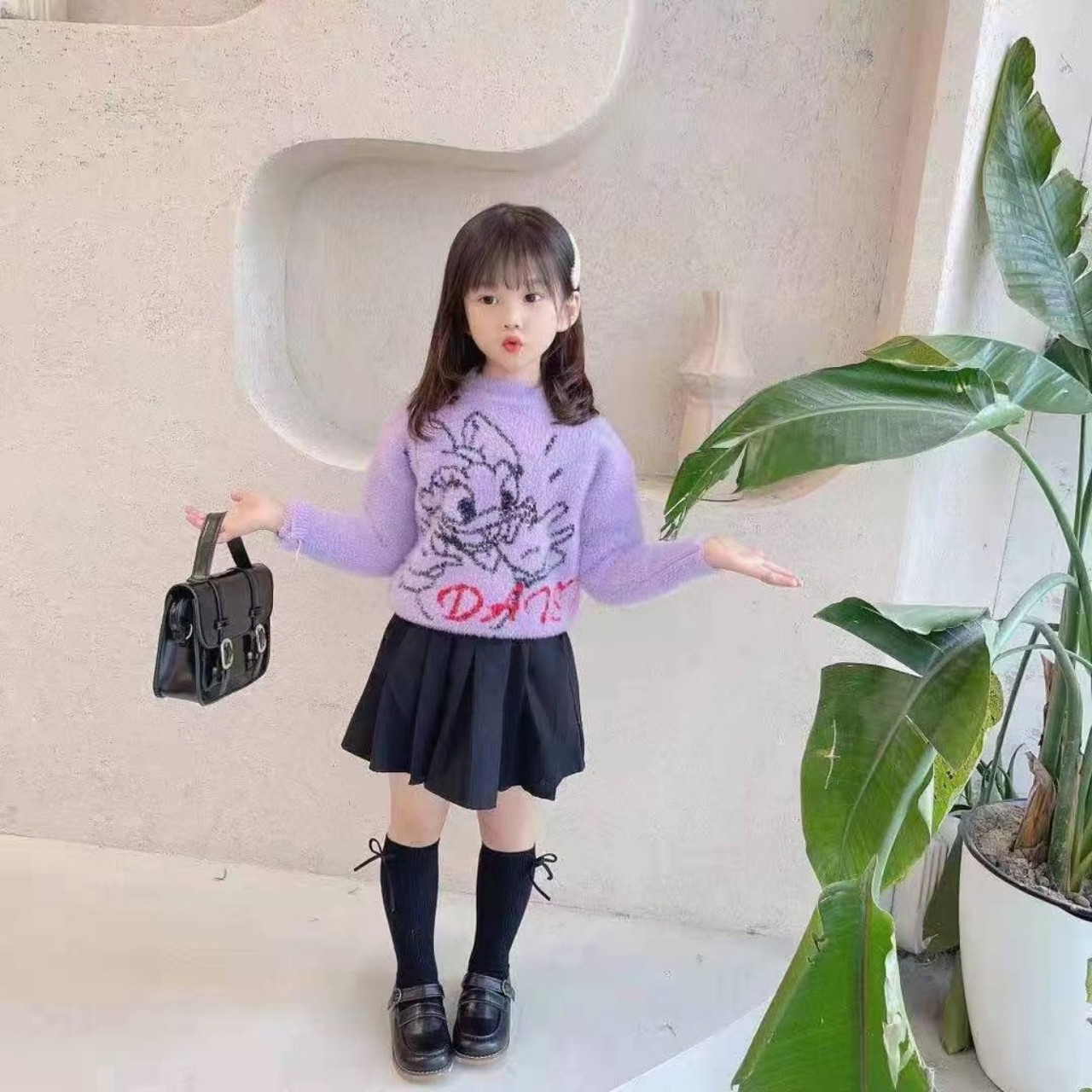 Áo len lông thỏ bé gái