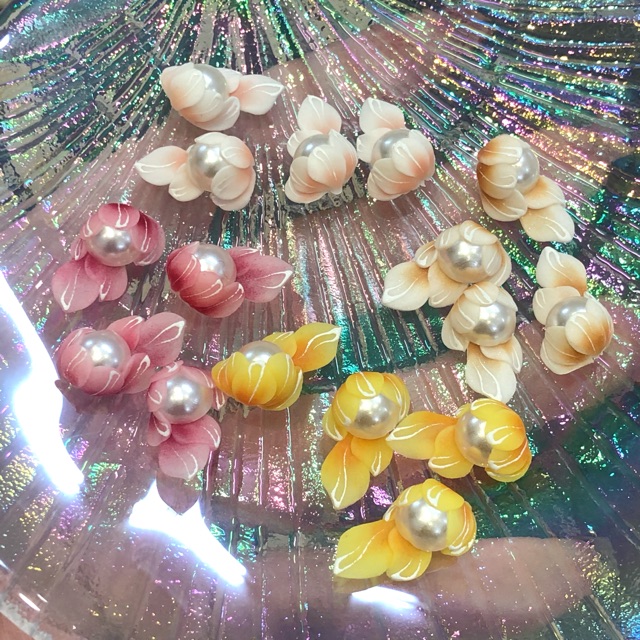 Phụ kiện nails- hoa bột- cúc trai
