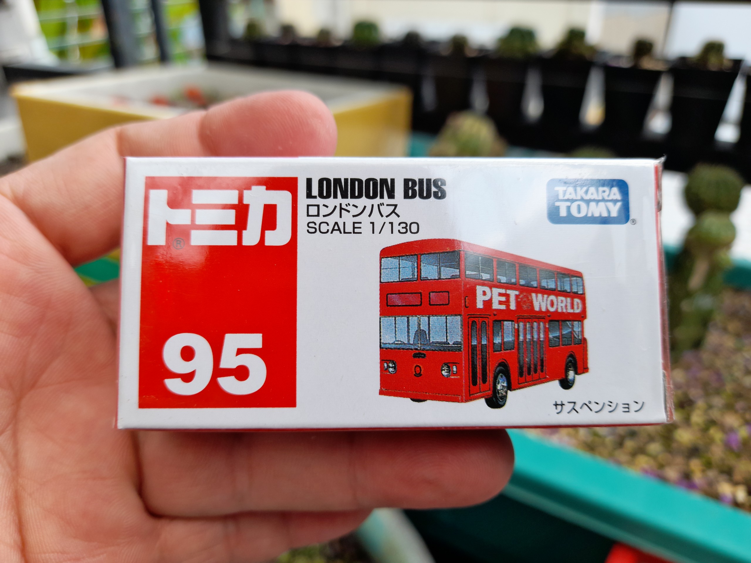 Xe mô hình Tomica (Hàng chính hãng có hộp nguyên seal số 95) - Xe Bus London 2 tầng Pet World màu đỏ