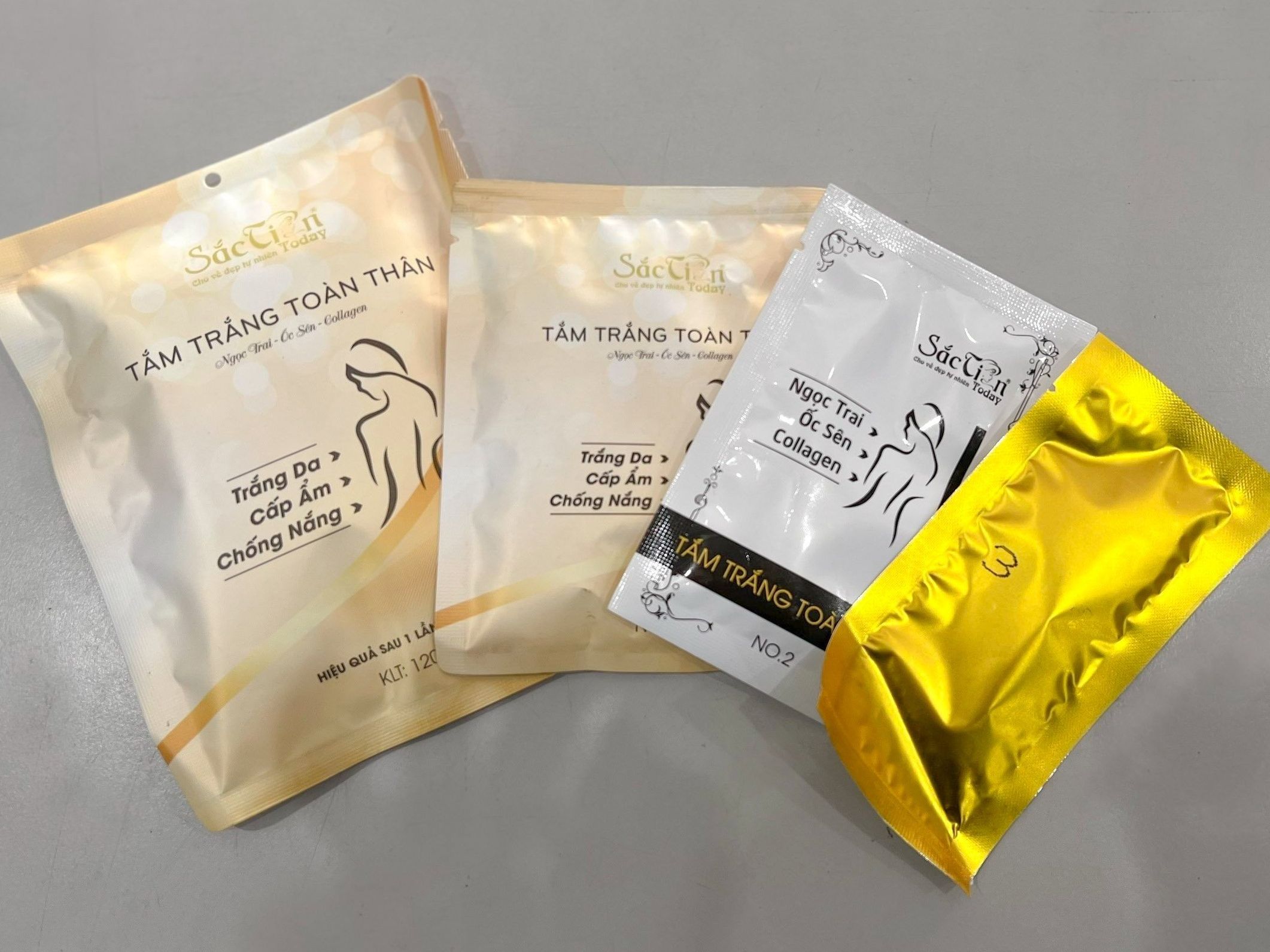 Sắc Tiên -  Tắm Trắng mềm mịn trắng hồng 120g (MẪU MỚI) (mua 3 bịch tặng body kim ngân )