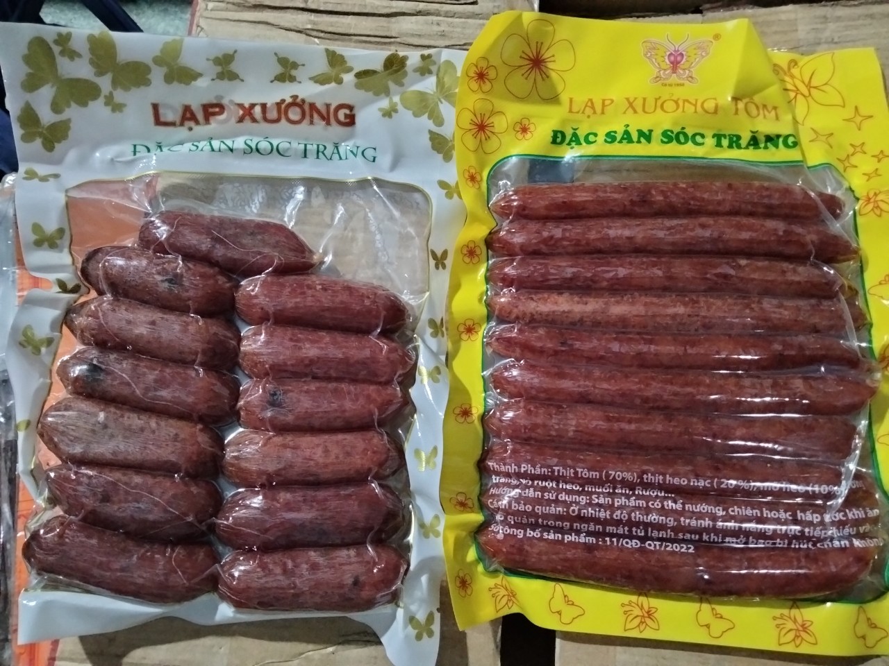 500g lạp xưởng heo + 500g lạp xưởng tôm