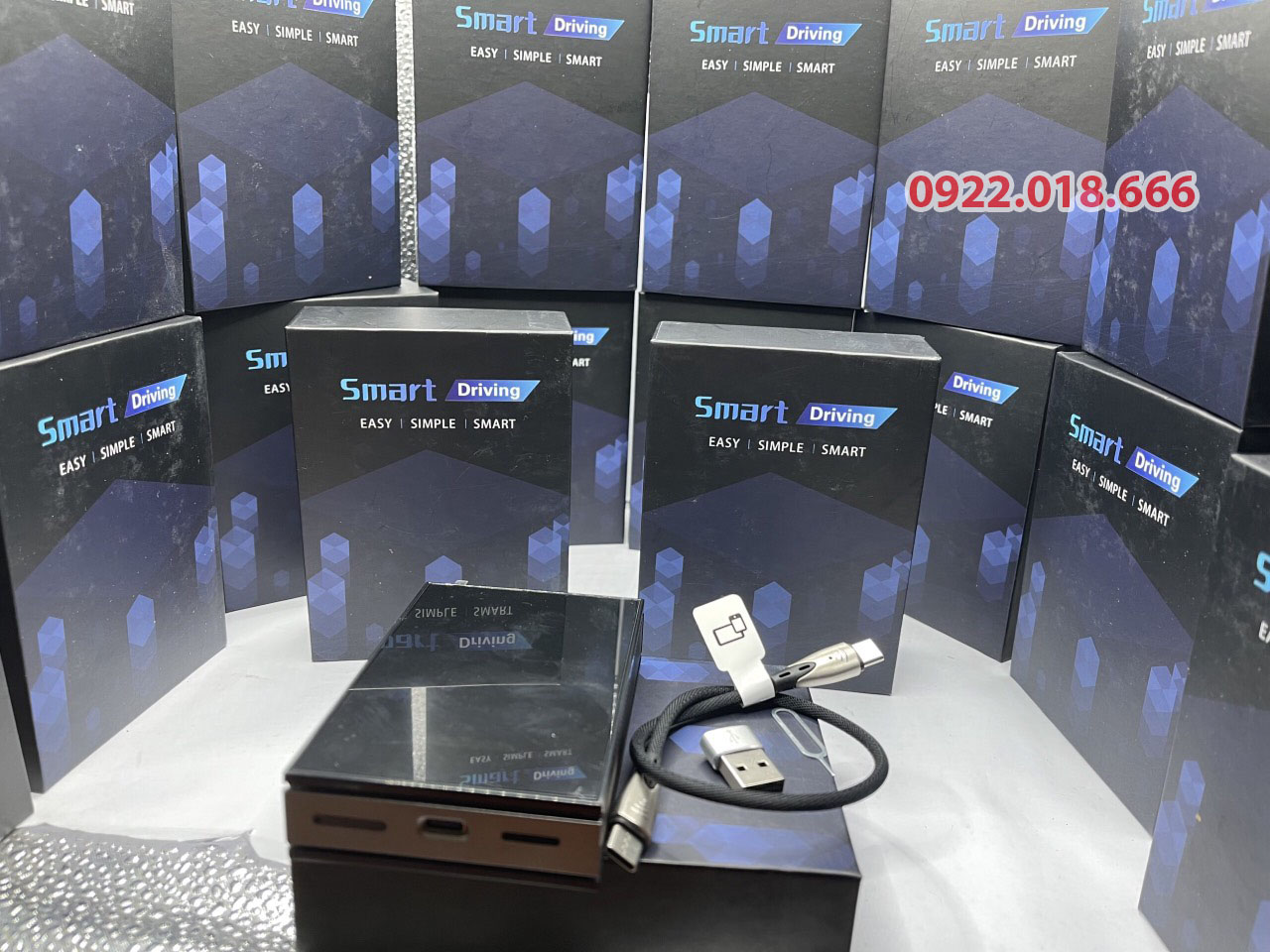 Carplay Android Box Ai Android 10.0 Thế Hệ Mới BINGO+ TẶNG VIETMAP S2 FREE - Lắp Dòng Xe VINFAST LUX A,LUX SA… Cắm Sim 4G - Ram 4G,Rom 64GB
