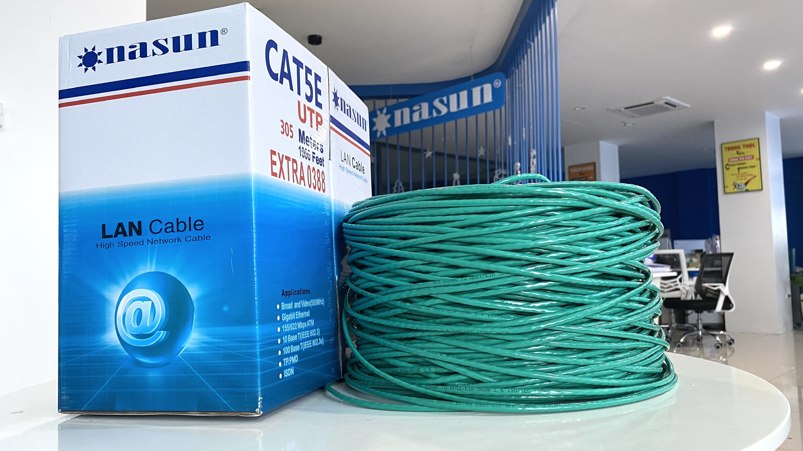 . dây mạng cat5e nasun extra 0388