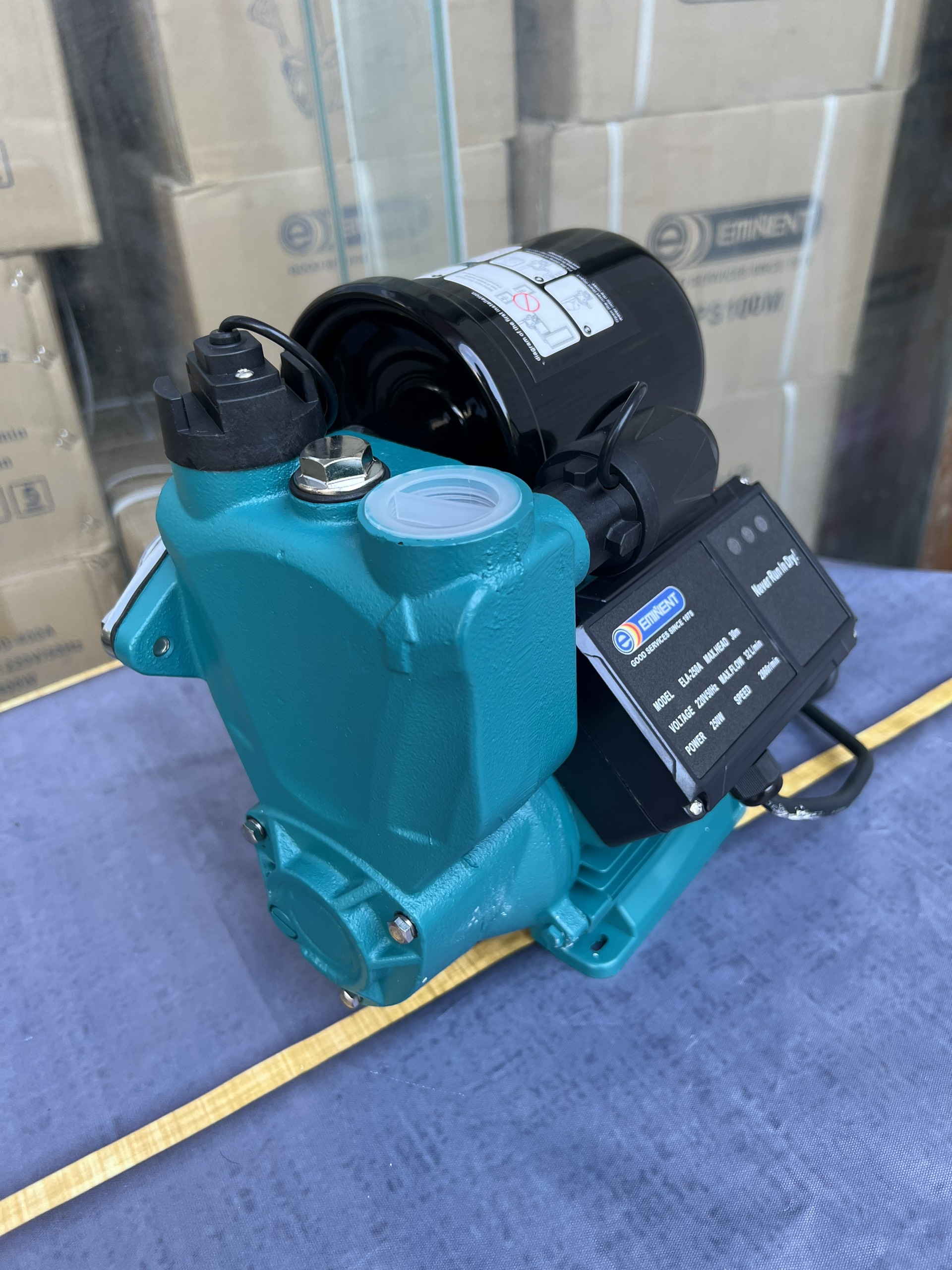 BƠM NƯỚC TĂNG ÁP 250W CHO NƯỚC Nóng VÀ LẠNH CAO CẤP ELA – EMINENT THÁI LAN