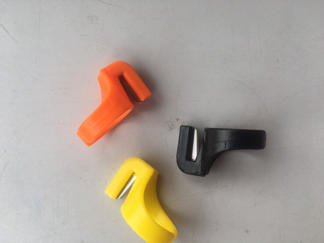 Combo 3 nhẫn cắt chỉ tiện lợi