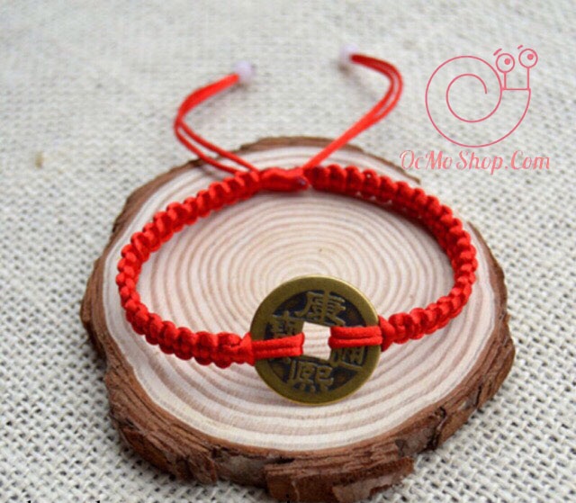 Vòng tay dây chỉ đỏ handmade Đồng Tiền may mắn phong thủy