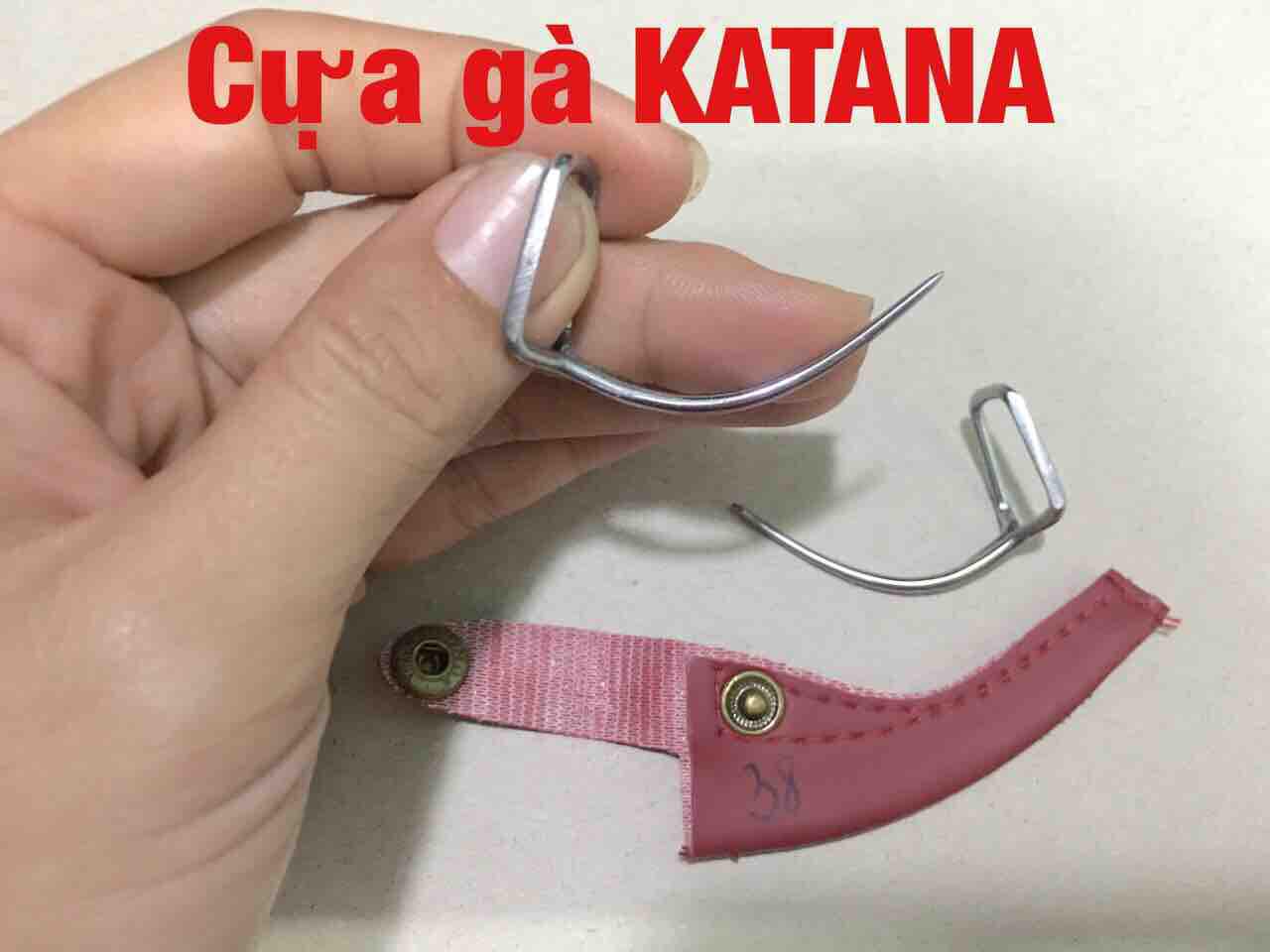 Cựa gà tre 38