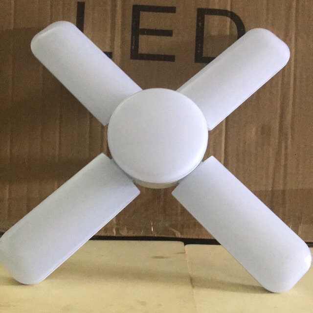 Đèn 4 cánh siêu sáng 60w