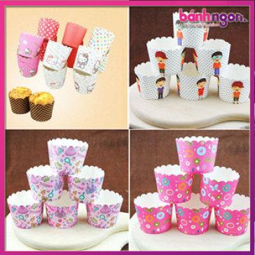 Bộ 200 ly giấy cupcake cứng nướng bánh Dk đáy 5cm/ Chất liệu: Giấy cứng, có thể đổ bột nướng mà không cần khuôn nhôm