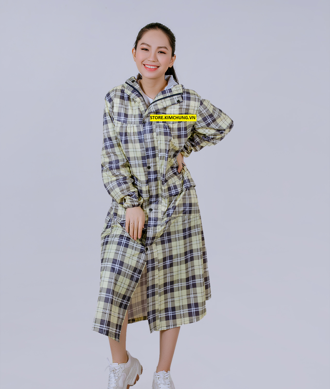 Áo mưa măng tô thời trang cao cấp, vải dù siêu nhẹ, siêu bền, không thấm nước (Size L, XL, XXL) (Màu ngẫu nhiên)