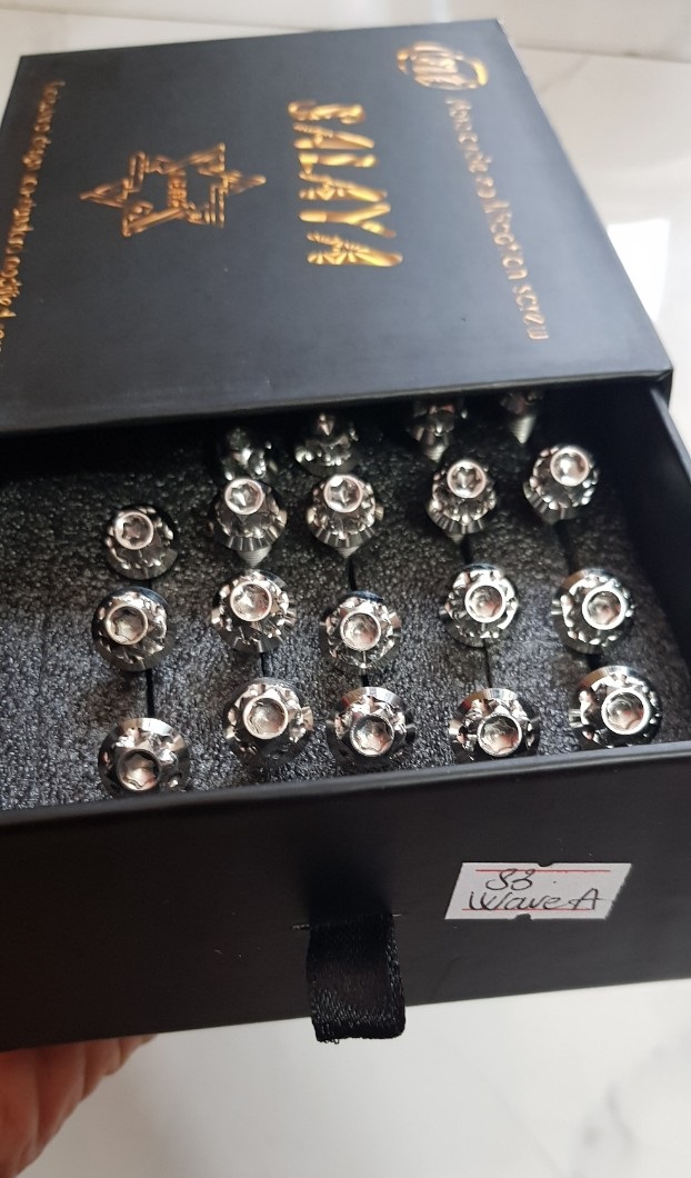 Bộ ốc lốc máy gắn xe WAVE ALPHA 2017 - 2020 hàng chuẩn SALAYA  ( 23 con ) - Kiểu dáng cứng cáp - Lắp đặt dễ dàng