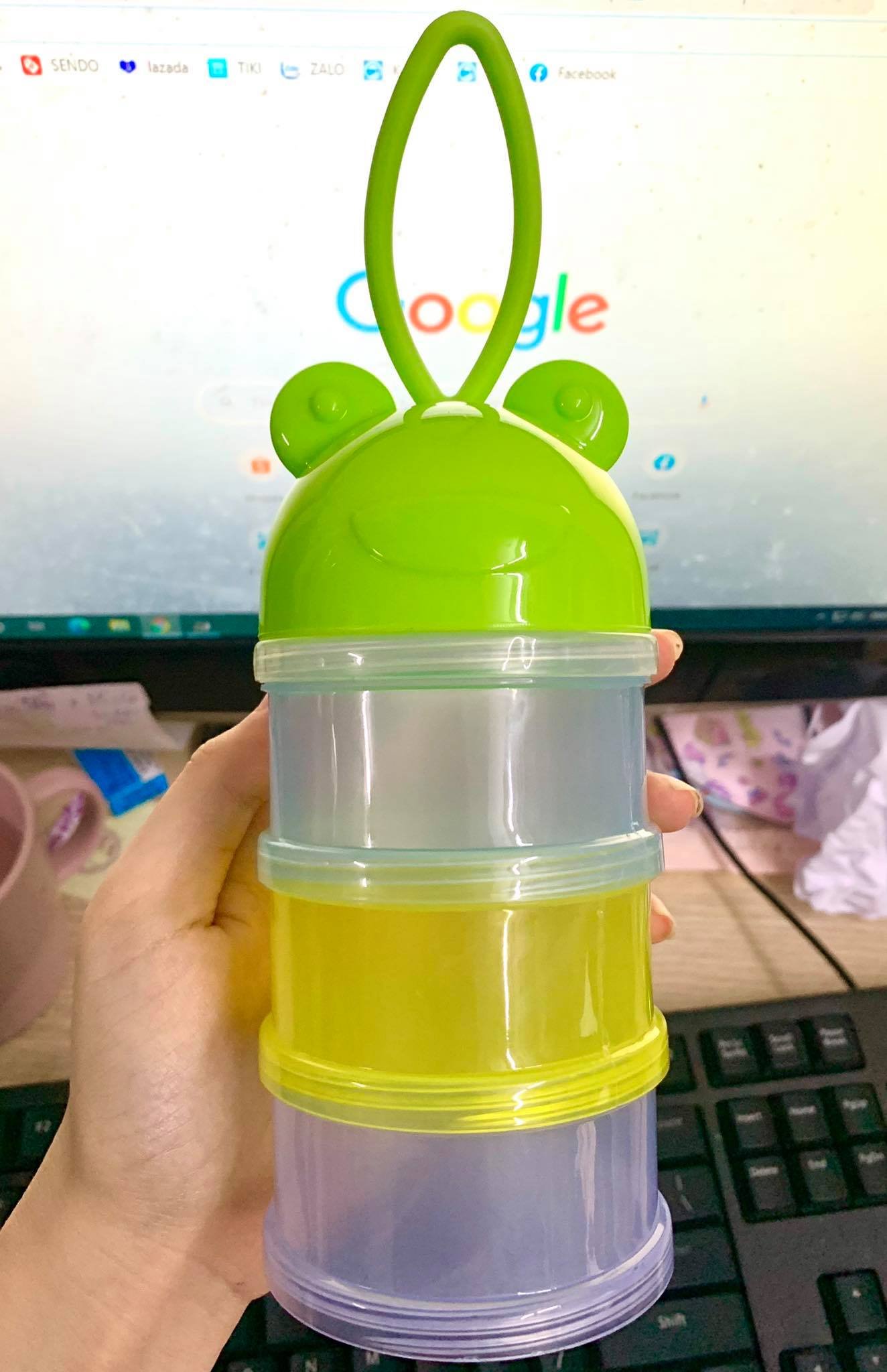 Hộp chia sữa 3 ngăn phối màu cho bé yêu