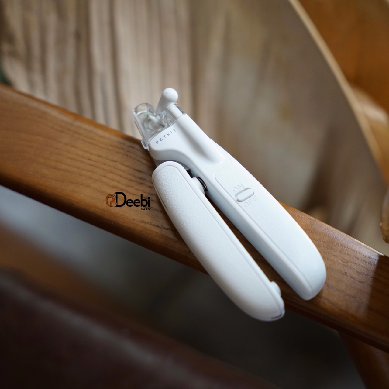 Kéo cắt móng petkit đèn led cho chó mèo thú cưng