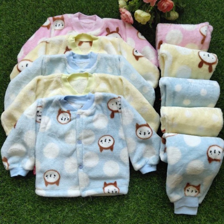 BỘ quần áo lông tuyết siêu ấm áp cho bé 3-10kg